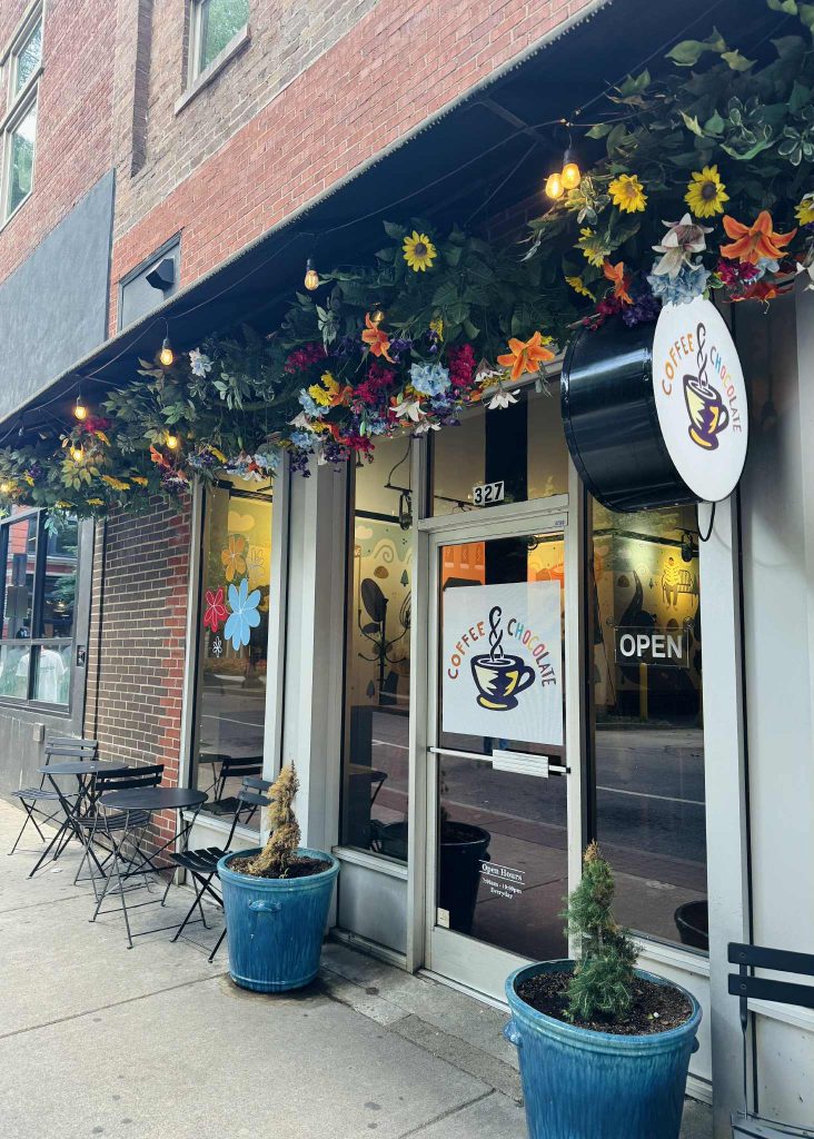 Coffee & Chocolate Coffee Shop Knoxville Tennessee