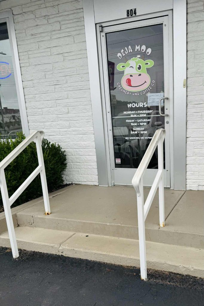 Deja Moo Creamery & Coffee Co. Springfield Tennessee