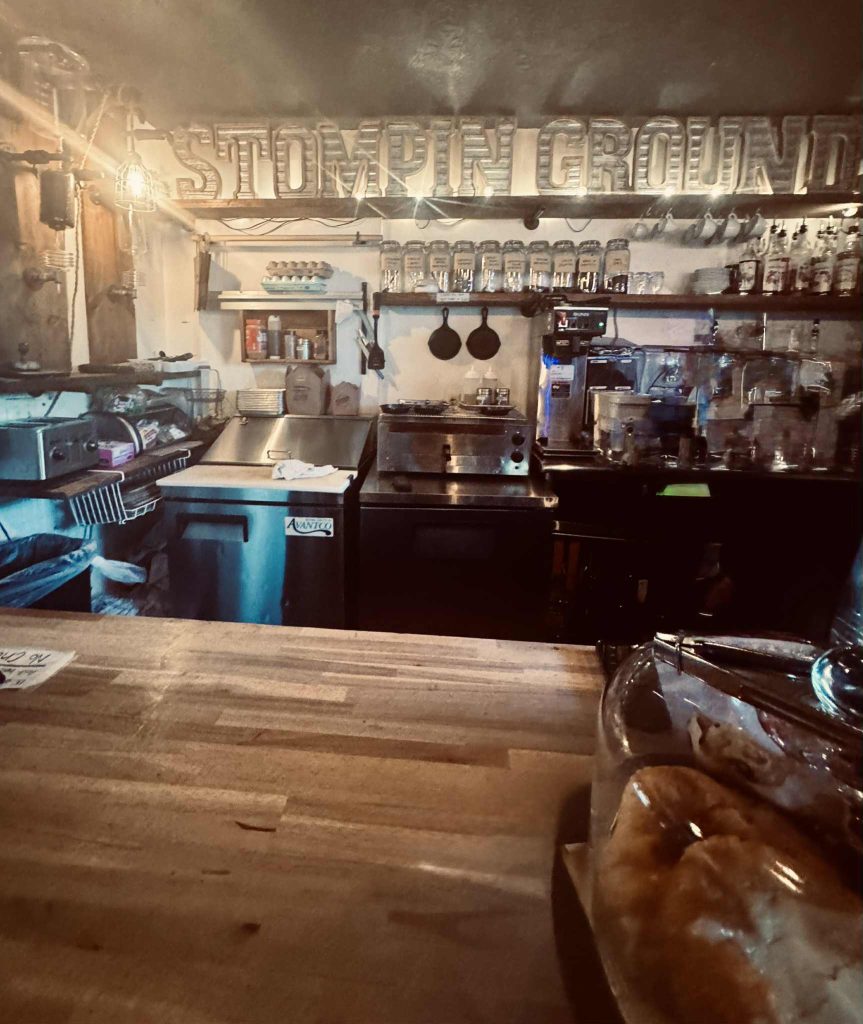 Stompin' Grounds Coffee House in Hendersonville Tennessee
