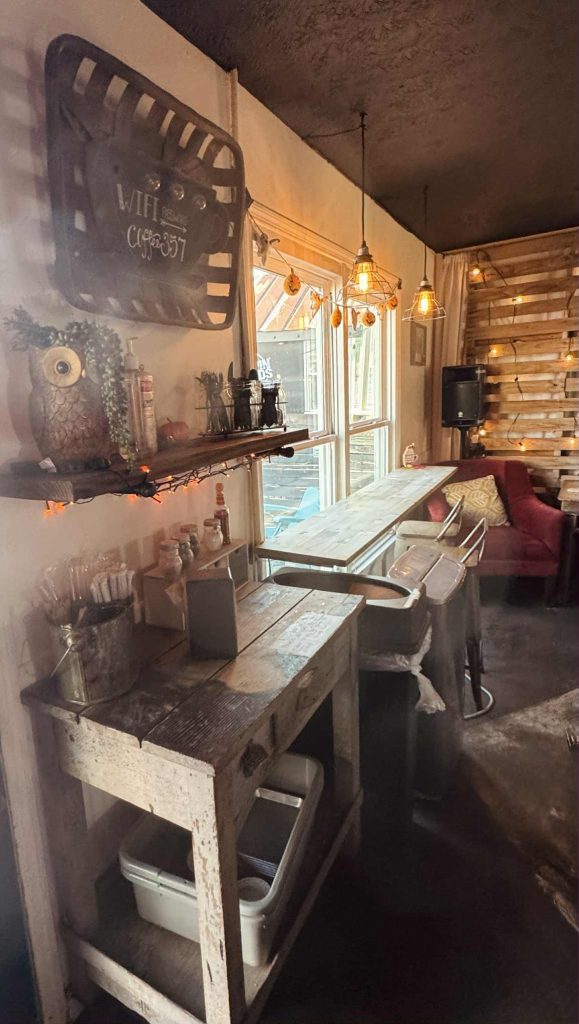 Stompin' Grounds Coffee House in Hendersonville Tennessee